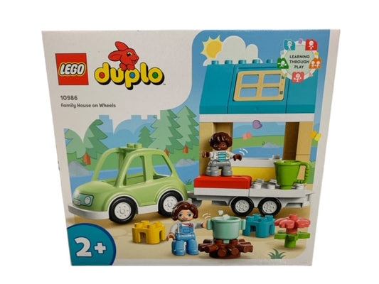 Duplo Family house on wheels